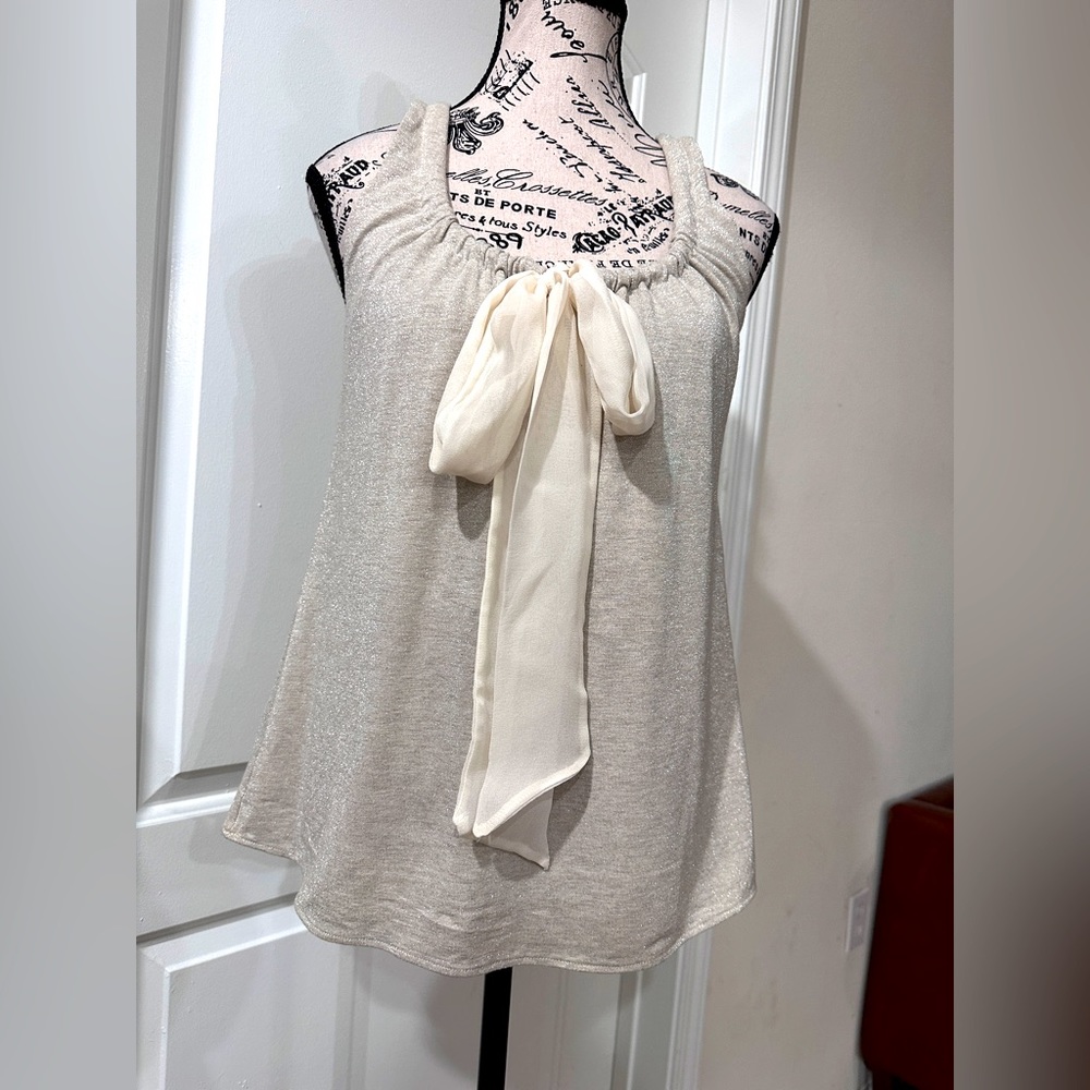 Dallin Chase sleeveless metallic jersey with bow tie in front